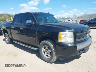 2008 Chevrolet Silverado 1500 LTZ with VIN 2GCEK133381166105, listed as a IAAI auction lot 41877995 with 224,953 mi miles. Bid and sale history available at carsss.com. Image 1.