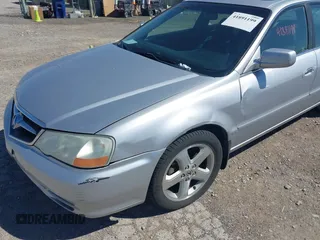 2003 Acura TL Type S with VIN 19UUA56803A024369, listed as a IAAI auction lot 41891199 with 206,727 mi miles. Bid and sale history available at carsss.com. Image 6.
