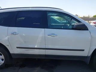 2017 Chevrolet Traverse LS with VIN 1GNKRFED1HJ350439, listed as a IAAI auction lot 42063133 with 129,574 mi miles. Bid and sale history available at carsss.com. Image 13.