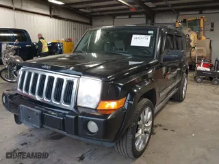 2007 Jeep Commander Limited with VIN 1J8HH58297C576900, listed as a IAAI auction lot 41915774 with 227,972 mi miles. Bid and sale history available at carsss.com. Image 2.