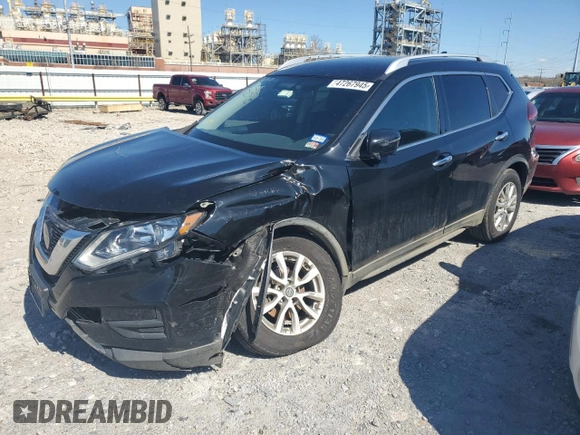 2018 Nissan Rogue SV z VIN KNMAT2MV8JP581561, wystawiony jako Copart lot #47267945 z przebiegiem 105 130 mil mil oraz Szkoda całkowita • Salvage title. Historia ofert i sprzedaży dostępna na DreamBid. Obrazek 1.