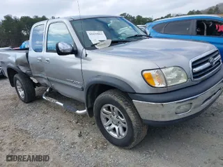 2002 Toyota Tundra SR5 with VIN 5TBRT34132S303771, listed as a IAAI auction lot 41633862 with 162,395 mi miles. Bid and sale history available at carsss.com. Image 1.