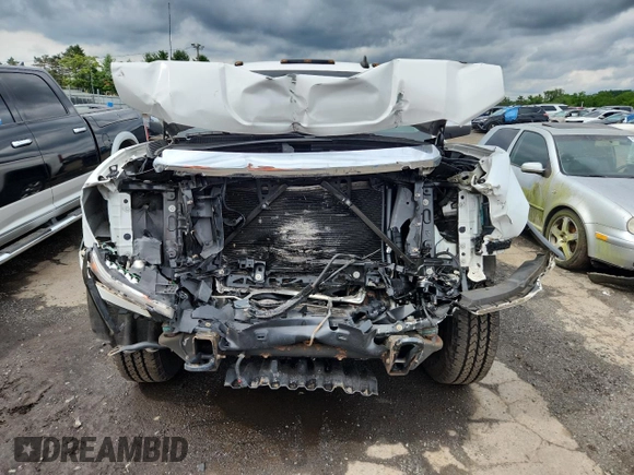 2018 GMC Sierra 2500HD SLT with VIN 1GT12TEG4JF202330, listed as a Copart auction lot 62895355 with 87,049 mi miles and Salvage title. Bid and sale history available at DreamBid. Image 5.