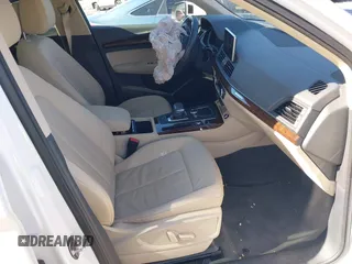 2018 Audi Q5 Premium Plus with VIN WA1BNAFY1J2103568, listed as a IAAI auction lot 41445298 with 38,385 mi miles. Bid and sale history available at carsss.com. Image 5.