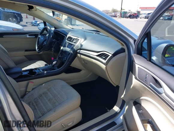 2016 Ford Fusion SE with VIN 3FA6P0H74GR106359, listed as a IAAI auction lot 42118469 with 158,622 mi miles and . Bid and sale history available at carsss.com. Image 5.