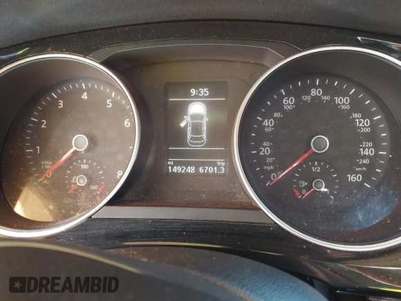2017 Volkswagen Jetta SEL z VIN 3VWL17AJ5HM245831, wystawiony jako IAAI lot #41128163 z przebiegiem 149 248 mil mil oraz . Historia ofert i sprzedaży dostępna na DreamBid. Obrazek 7.