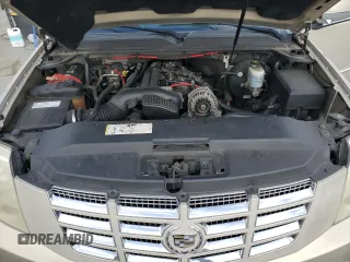 2008 Cadillac Escalade z VIN 1GYFK63878R205065, wystawiony jako Copart lot #56171965 z przebiegiem Nie podano mil oraz Szkoda całkowita • Salvage title. Historia ofert i sprzedaży dostępna na DreamBid. Obrazek 12.