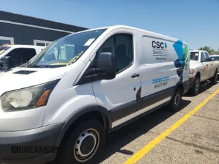 2016 Ford Transit Cargo z VIN 1FTYE1YM7GKB15646, wystawiony jako IAAI lot #42679155 z przebiegiem 152 577 mil mil oraz . Historia ofert i sprzedaży dostępna na DreamBid. Obrazek 1.