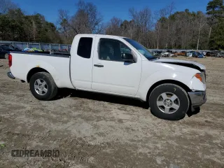 2007 Nissan Frontier SE z VIN 1N6AD06U97C410014, wystawiony jako Copart lot #46402375 z przebiegiem 172 136 mil mil oraz Szkoda całkowita • Salvage title. Historia ofert i sprzedaży dostępna na DreamBid. Obrazek 4.