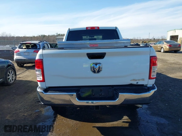 2022 Ram 2500 Tradesman with VIN 3C6UR5CJ5NG367849, listed as a IAAI auction lot 41680816 with 30,883 mi miles. Bid and sale history available at carsss.com. Image 16.