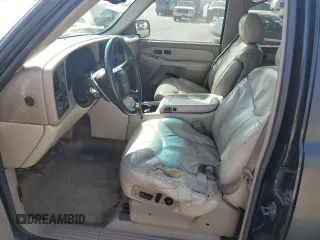 2001 GMC Yukon SLT z VIN 1GKEC13TX1J134930, wystawiony jako Copart lot #56724775 z przebiegiem 226 576 mil mil oraz Szkoda całkowita • Salvage title. Historia ofert i sprzedaży dostępna na DreamBid. Obrazek 7.