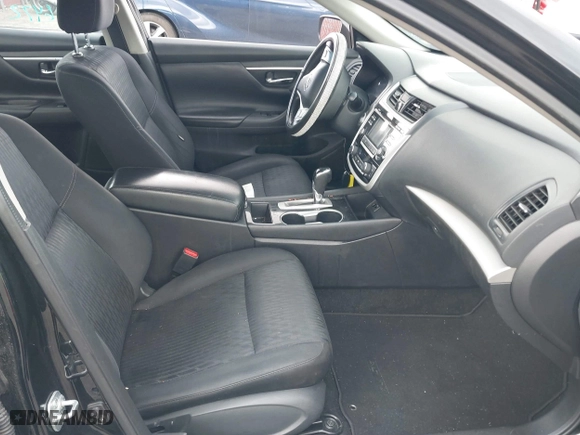 2018 Nissan Altima 2.5 SL with VIN 1N4AL3AP1JC198487, listed as a IAAI auction lot 41583866 with 146,172 mi miles. Bid and sale history available at carsss.com. Image 5.
