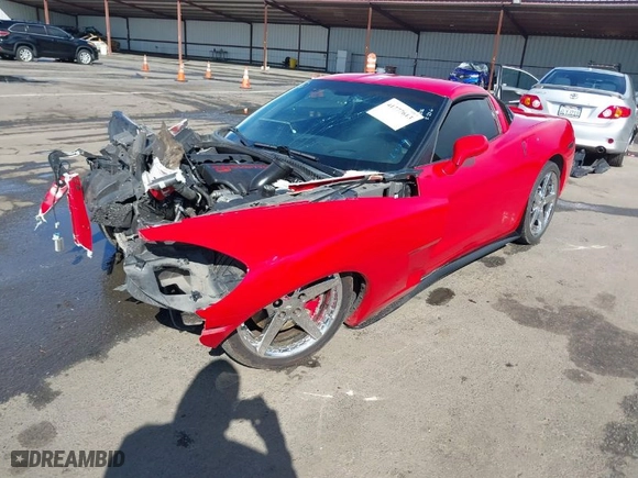 2005 Chevrolet Corvette with VIN 1G1YY24U855122094, listed as a IAAI auction lot 41777613 with 1 mi miles. Bid and sale history available at carsss.com. Image 2.