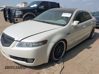 2008 Acura TL with VIN 19UUA66278A001163, listed as a IAAI auction lot 41973786 with 252,697 mi miles. Bid and sale history available at carsss.com. Image 2.