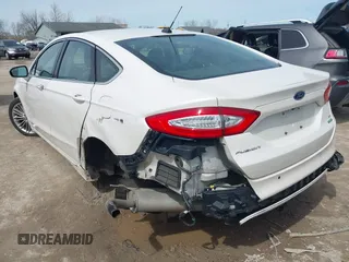 2016 Ford Fusion SE with VIN 3FA6P0T99GR268237, listed as a IAAI auction lot 41951459 with 117,309 mi miles. Bid and sale history available at carsss.com. Image 3.