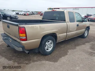 2000 Chevrolet Silverado 1500 LS with VIN 2GCEC19TXY1201498, listed as a IAAI auction lot 41576171 with 244,959 mi miles. Bid and sale history available at carsss.com. Image 4.