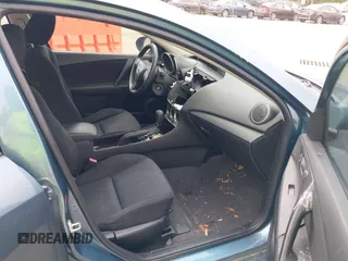 2011 Mazda Mazda3 i Sport with VIN JM1BL1UF9B1465202, listed as a IAAI auction lot 42119001 with 122,198 mi miles. Bid and sale history available at carsss.com. Image 5.
