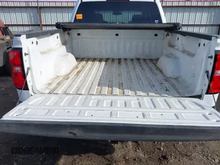 2017 Chevrolet Silverado 1500 LT with VIN 3GCUKREC5HG414935, listed as a IAAI auction lot 41064938 with 197,767 mi miles and . Bid and sale history available at DreamBid. Image 18.