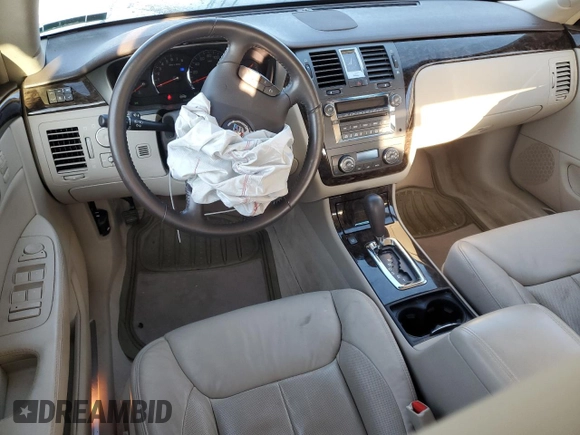 2009 Cadillac DTS 1SC z VIN 1G6KD57YX9U130916, wystawiony jako Copart lot #74964734 z przebiegiem 89 657 mil mil oraz Szkoda całkowita • Salvage title. Historia ofert i sprzedaży dostępna na DreamBid. Obrazek 8.