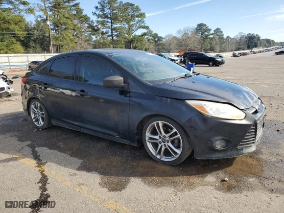 2014 Ford Focus S with VIN 1FADP3E23EL407881, listed as a Copart auction lot 46463205 with 117,409 mi miles and Salvage Title. Bid and sale history available at carsss.com. Image 4.