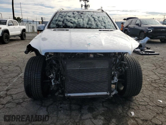 2015 Mercedes-Benz GL-Class GL 550 with VIN 4JGDF7DE7FA455957, listed as a Copart auction lot 39546504 with 132,568 mi miles. Bid and sale history available at carsss.com. Image 5.