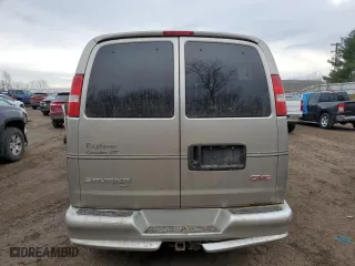 2003 GMC Savana Cargo Van YF7 Upfitter with VIN 1GDFH15T431193145, listed as a Copart auction lot 82860714 with 259,622 mi miles and Clean Title. Bid and sale history available at carsss.com. Image 6.