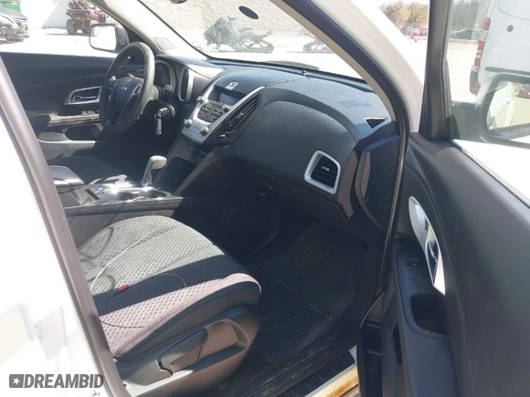 2013 Chevrolet Equinox LS with VIN 2GNFLCEK8D6401734, listed as a IAAI auction lot 41893083 with 176,597 mi miles. Bid and sale history available at carsss.com. Image 5.