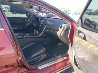 2016 Nissan Maxima SL z VIN 1N4AA6AP2GC402603, wystawiony jako IAAI lot #42132544 z przebiegiem 189 990 mil mil oraz . Historia ofert i sprzedaży dostępna na DreamBid. Obrazek 5.
