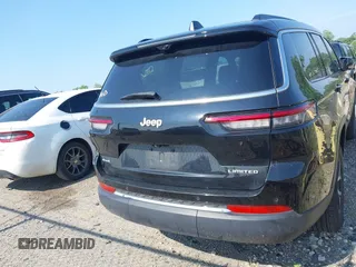 2024 Jeep Grand Cherokee Limited z VIN 1C4RJKBG3R8549670, wystawiony jako IAAI lot #42685618 z przebiegiem 41 868 mil mil oraz . Historia ofert i sprzedaży dostępna na DreamBid. Obrazek 16.
