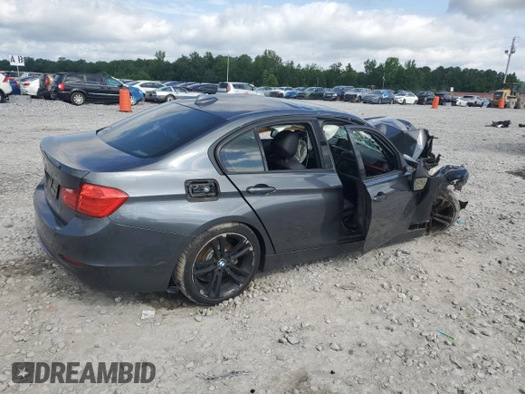 2015 BMW 3 Series 328i с VIN WBA3A5G51FNS88399, выставлен на аукционе Copart как лот 56985245 с пробегом 145 778 миль миль и Списание • Salvage title. История ставок и продаж доступна на DreamBid. Изображение 3.