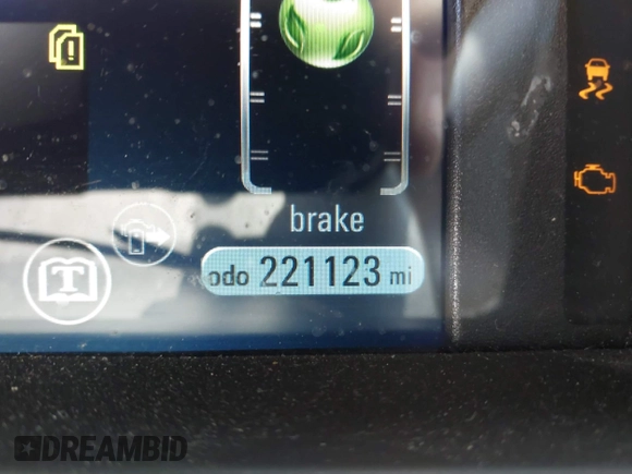 2013 Chevrolet Volt with VIN 1G1RE6E42DU105640, listed as a IAAI auction lot 42086034 with 221,123 mi miles and . Bid and sale history available at carsss.com. Image 12.