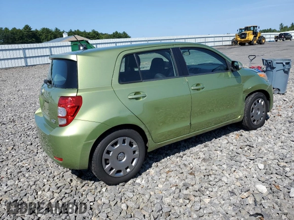 2009 Scion xD z VIN JTKKU10459J048924, wystawiony jako Copart lot #66942054 z przebiegiem 130 003 mil mil oraz Szkoda całkowita • Salvage title. Historia ofert i sprzedaży dostępna na DreamBid. Obrazek 3.