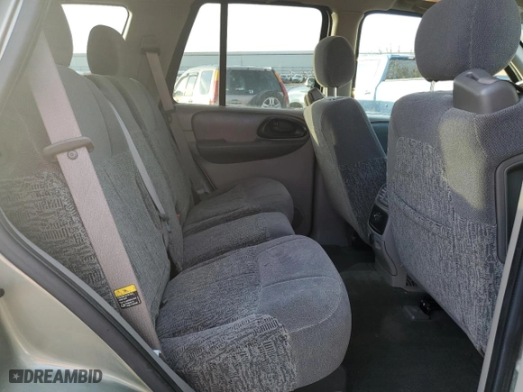 2003 Chevrolet TrailBlazer LS with VIN 1GNDT13S832174605, listed as a Copart auction lot 48458055 with 240,674 mi miles and Clean Title. Bid and sale history available at carsss.com. Image 12.
