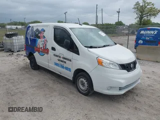 2020 Nissan NV200 Compact Cargo SV with VIN 3N6CM0KN8LK701695, listed as a IAAI auction lot 41759298 with 139,611 mi miles. Bid and sale history available at carsss.com. Image 1.