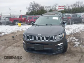 2017 Jeep Compass Latitude with VIN 3C4NJCBB9HT682278, listed as a IAAI auction lot 41240909 with 133,766 mi miles and . Bid and sale history available at DreamBid. Image 12.