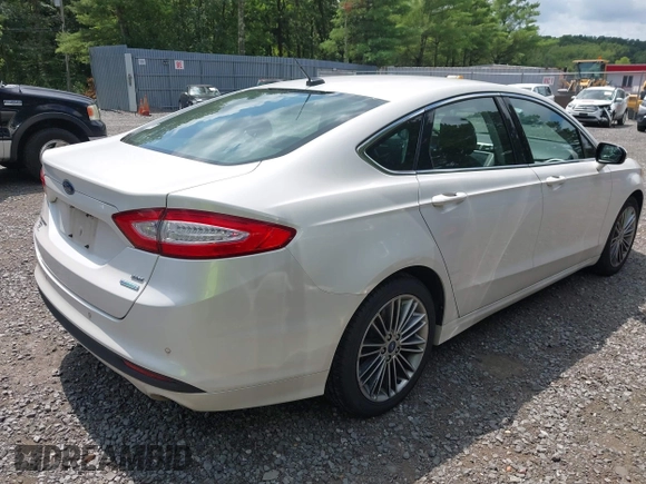 2013 Ford Fusion SE с VIN 3FA6P0HR0DR109983, выставлен на аукционе IAAI как лот 42791454 с пробегом 106 010 миль миль и . История ставок и продаж доступна на DreamBid. Изображение 4.