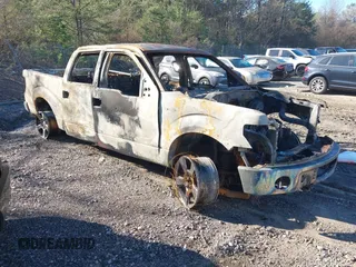2014 Ford F-150 XL with VIN 1FTFW1ET8EKD23211, listed as a IAAI auction lot 41650595 with 1 mi miles. Bid and sale history available at carsss.com. Image 1.