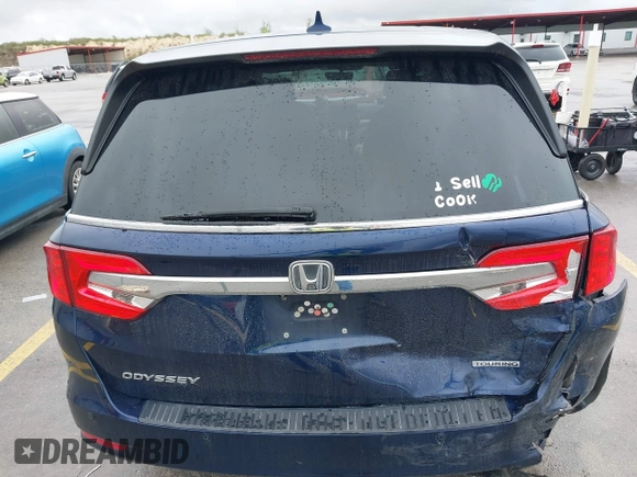 2018 Honda Odyssey Touring with VIN 5FNRL6H85JB001501, listed as a IAAI auction lot 41911497 with 92,407 mi miles. Bid and sale history available at carsss.com. Image 16.