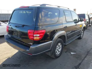2004 Toyota Sequoia SR5 with VIN 5TDZT34A74S237767, listed as a IAAI auction lot 41499624 with 144,574 mi miles. Bid and sale history available at carsss.com. Image 4.