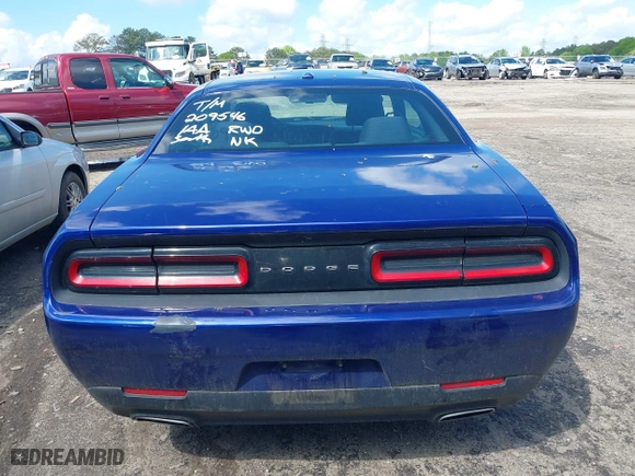 2016 Dodge Challenger SXT Plus with VIN 2C3CDZAG8GH209546, listed as a IAAI auction lot 42007800 with 162,034 mi miles. Bid and sale history available at carsss.com. Image 16.