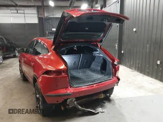 2020 Jaguar E-Pace SE z VIN SADFP2FX6L1Z77278, wystawiony jako IAAI lot #41804212 z przebiegiem 93 126 mil mil oraz . Historia ofert i sprzedaży dostępna na DreamBid. Obrazek 3.