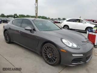 2014 Porsche Panamera with VIN WP0AA2A78EL011004, listed as a Copart auction lot 55474484 with 80,524 mi miles and Salvage Title. Bid and sale history available at carsss.com. Image 4.