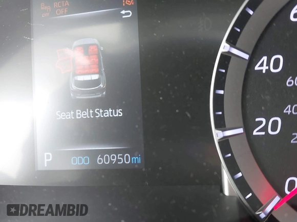 2021 Toyota Highlander L with VIN 5TDZZRAH4MS070514, listed as a IAAI auction lot 41810925 with 60,950 mi miles and . Bid and sale history available at DreamBid. Image 15.