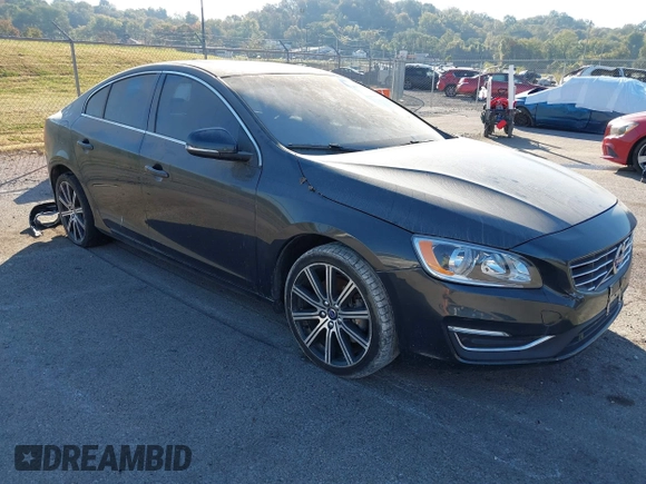 2016 Volvo S60 T6 Drive-E with VIN YV149MFK6G2395690, listed as a IAAI auction lot 40634896 with 130,833 mi miles. Bid and sale history available at carsss.com. Image 1.