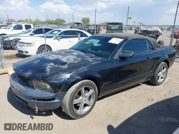 2005 Ford Mustang Deluxe with VIN 1ZVFT84N855209094, listed as a IAAI auction lot 42564618 with 222,713 mi miles and . Bid and sale history available at DreamBid. Image 2.
