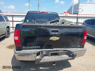 2007 Chevrolet Silverado 1500 LS with VIN 2GCEK13CX71727365, listed as a IAAI auction lot 40357043 with 1 mi miles. Bid and sale history available at carsss.com. Image 17.