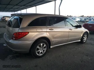 2007 Mercedes-Benz R-Class 3.5L with VIN 4JGCB65E07A044823, listed as a Copart auction lot 84949534 with 216,918 mi miles and Salvage Title. Bid and sale history available at carsss.com. Image 3.