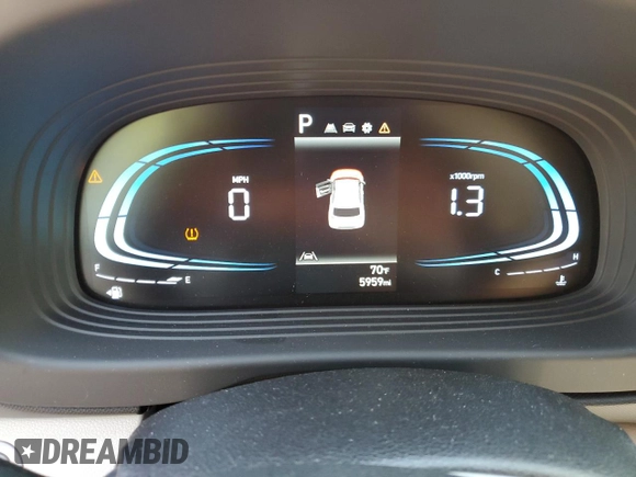 2023 Hyundai Venue SEL with VIN KMHRC8A38PU241678, listed as a Copart auction lot 63026355 with 5,959 mi miles and Salvage title. Bid and sale history available at DreamBid. Image 9.