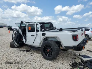 2021 Jeep Gladiator Mojave with VIN 1C6JJTEG5ML624140, listed as a Copart auction lot 54108725 with Not provided miles and Non repairable. Bid and sale history available at DreamBid. Image 2.