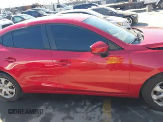 2015 Mazda 3 i Sport z VIN 3MZBM1U75FM162316, wystawiony jako IAAI lot #41869276 z przebiegiem 91 357 mil mil oraz . Historia ofert i sprzedaży dostępna na DreamBid. Obrazek 13.